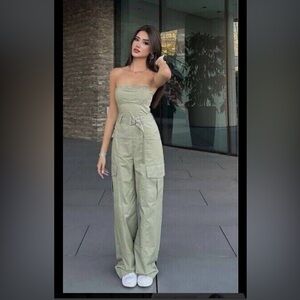 NWT Zara size Large, jumpsuit. Brown suede obi belt included with purchase.